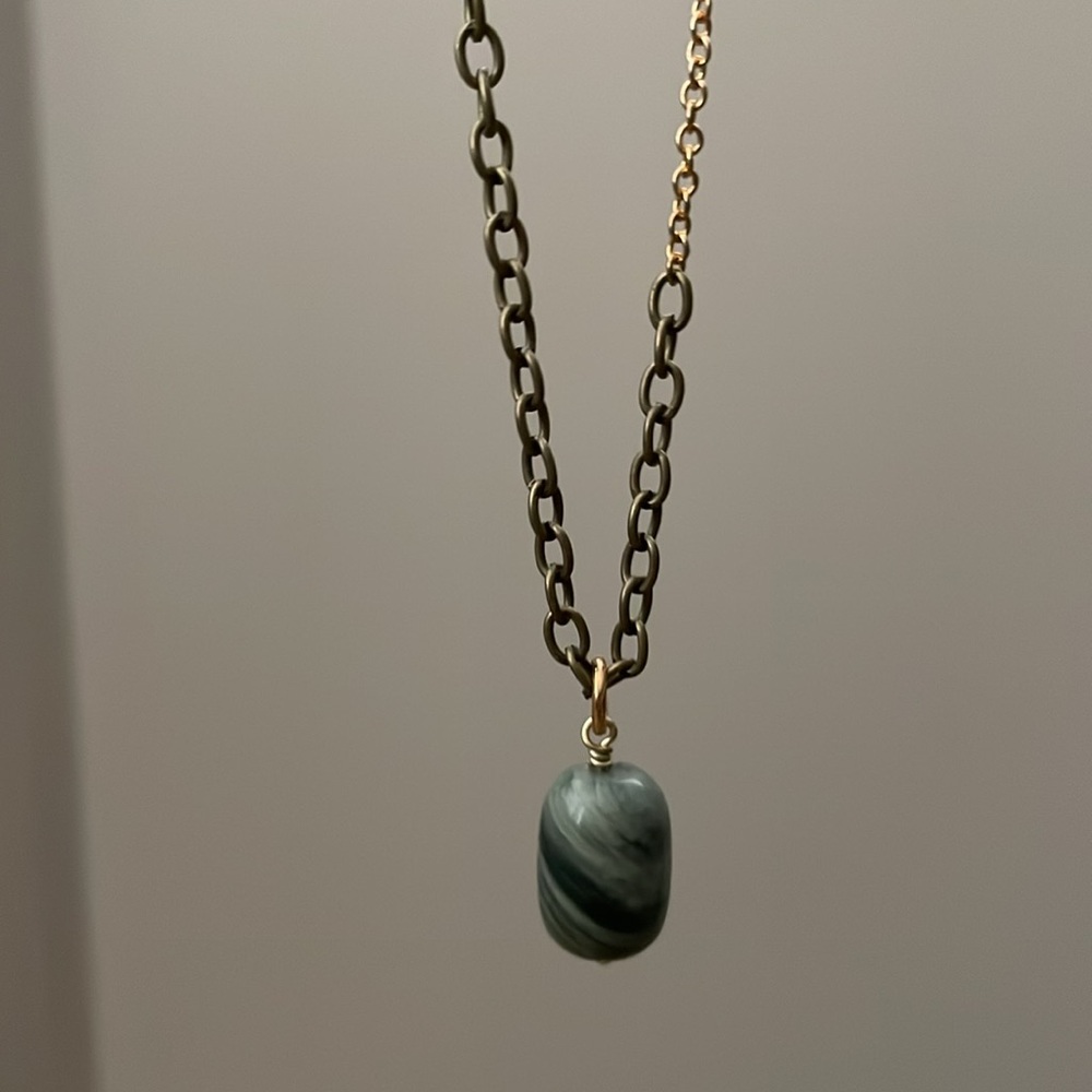 Mixed metal green and light green swirled gemstone necklace
